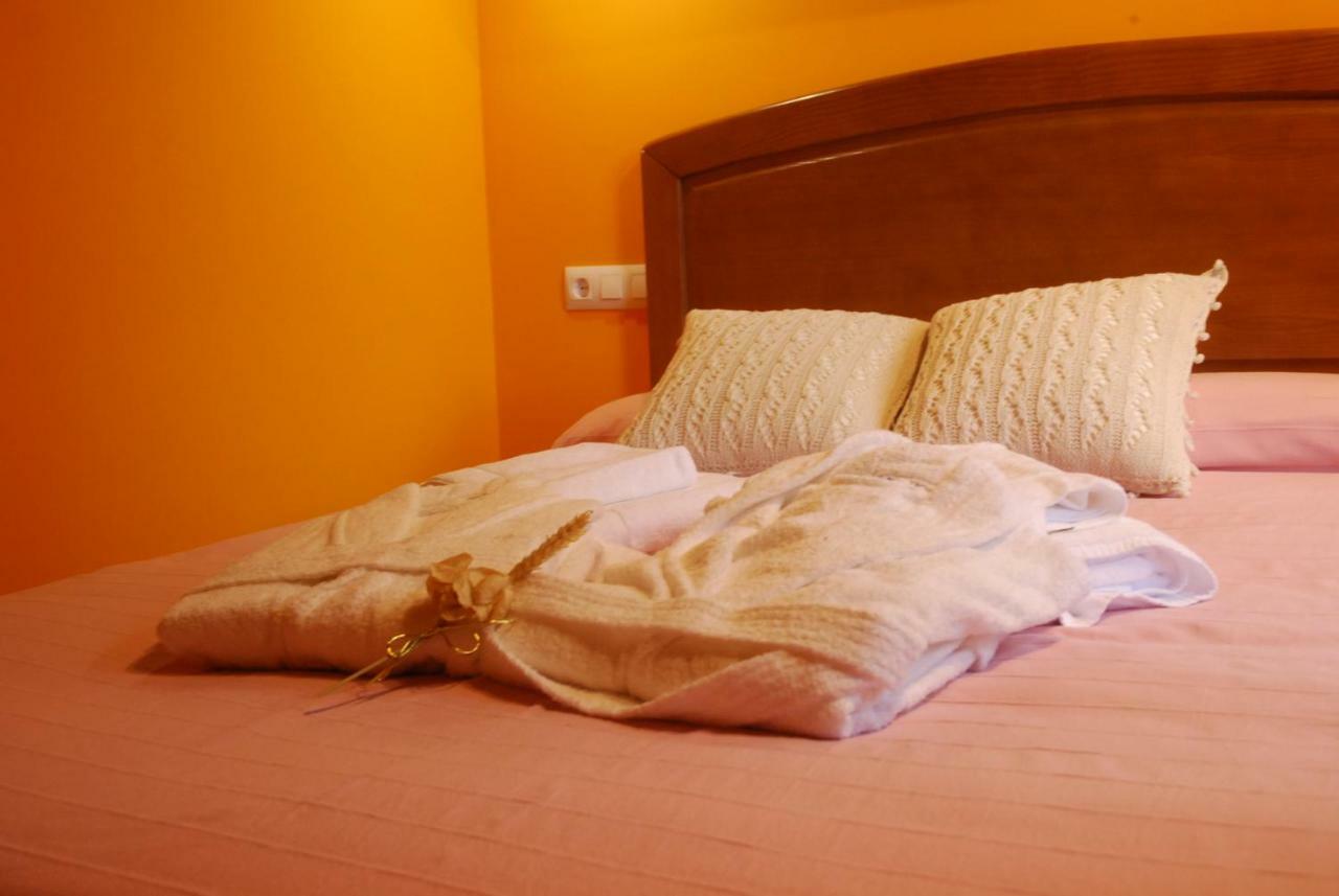 Isabel Artemis Es Apartment San Tirso de Abres Exterior foto
